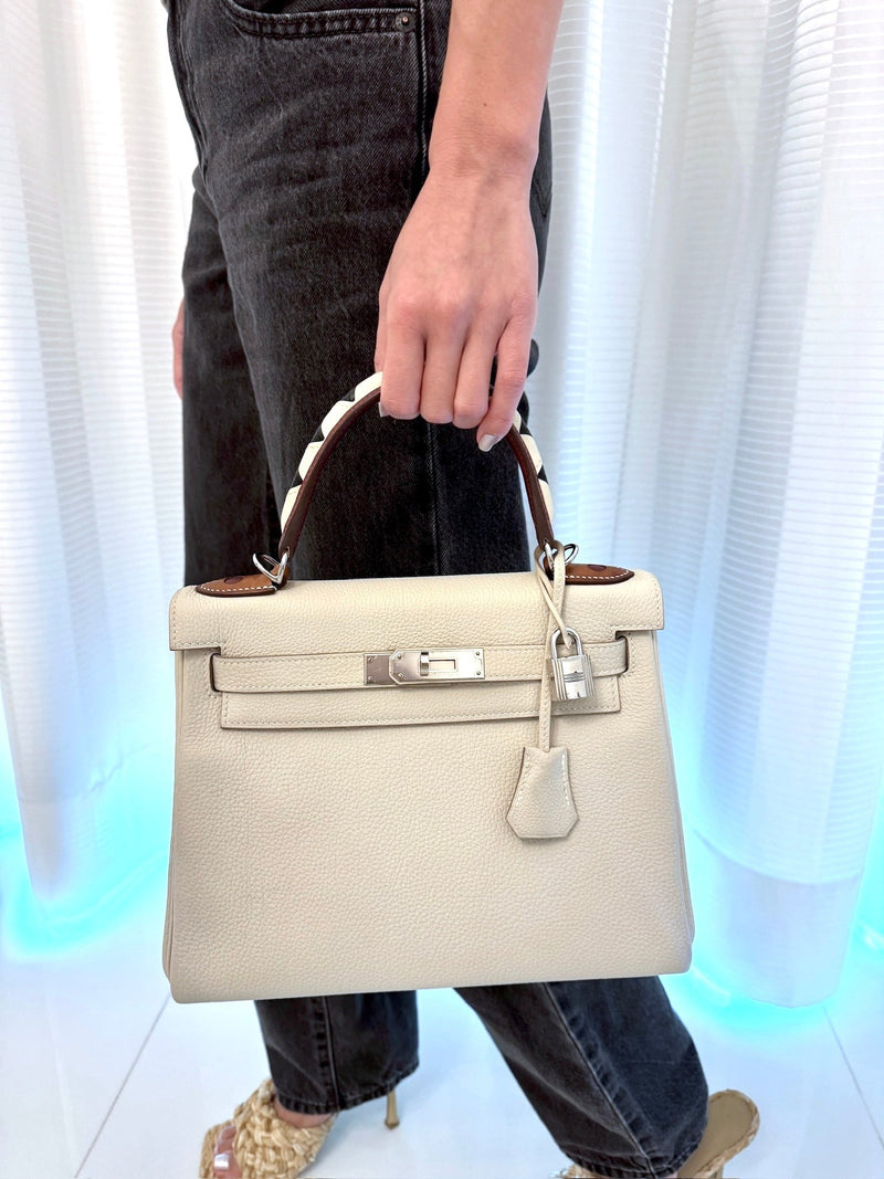 Hermès Kelly 28 Retourne au Galop Craie, Rouge H, Fauve and Black Togo Palladium Hardware